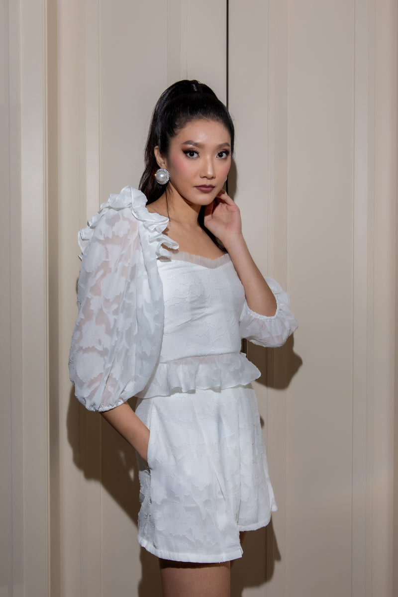 The Holiday '22 Champagne Afternoon Tea Top - White