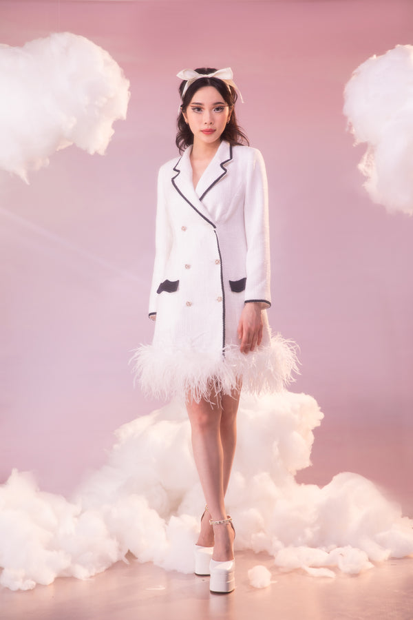 Dream'23 Limited Edition Zorya Feather Coat - White