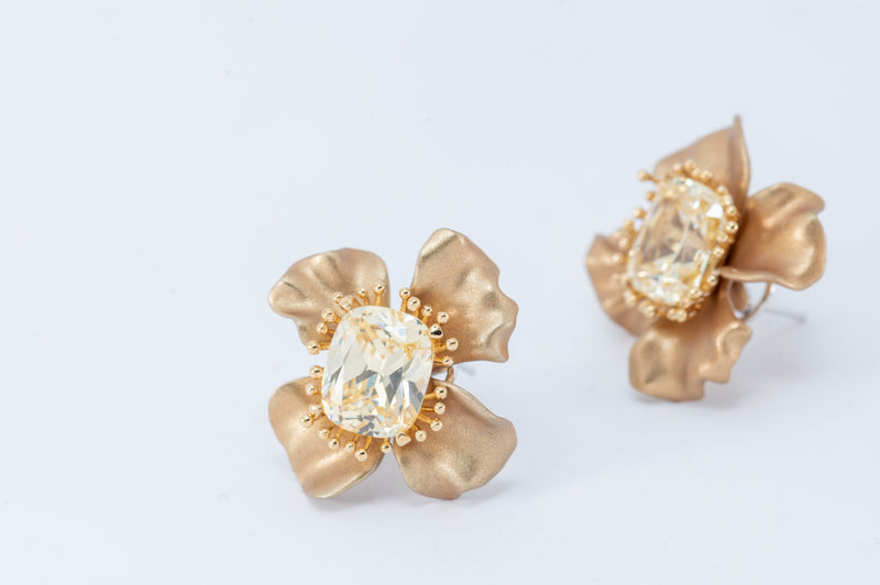 Flower Earrings - Gold